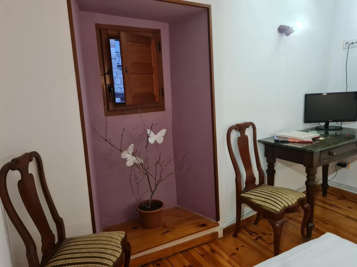 Restaurante Hotel Rural Papasol アタプエルカ エクステリア 写真